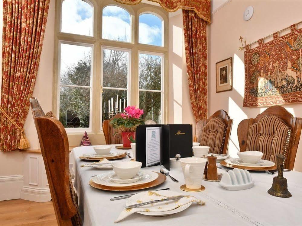 Heritage Bed And Breakfast Calne Extérieur photo